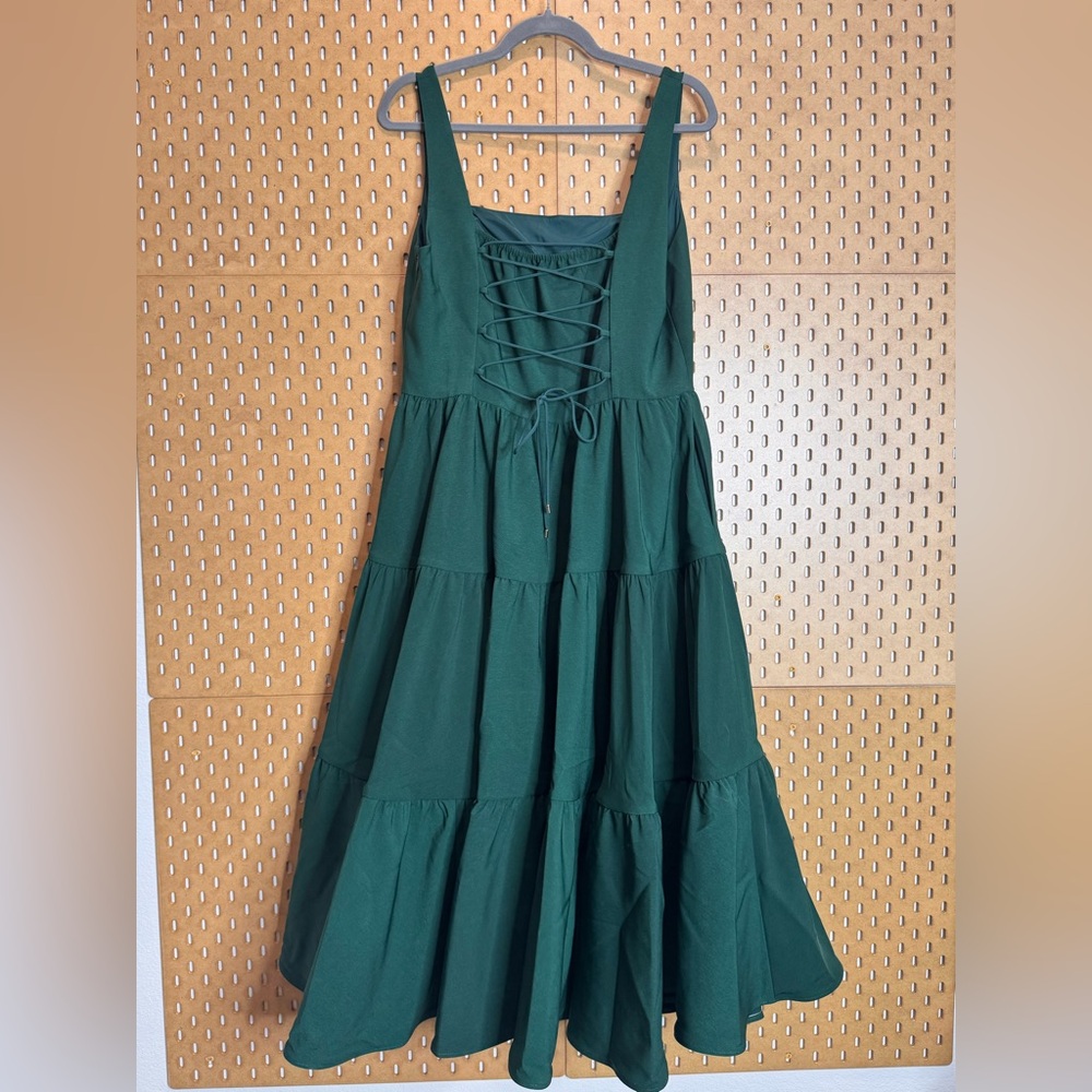 Chelsea Reece Green Madonna Corset Back Midi Dress In Evergreen NWT SIZE 12/14 - Picture 3 of 12